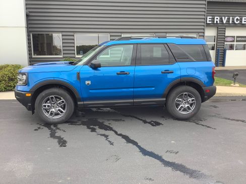 New 2025 Ford Bronco Sport Big Bend w/ Convenience Package AWD/4WD image 2