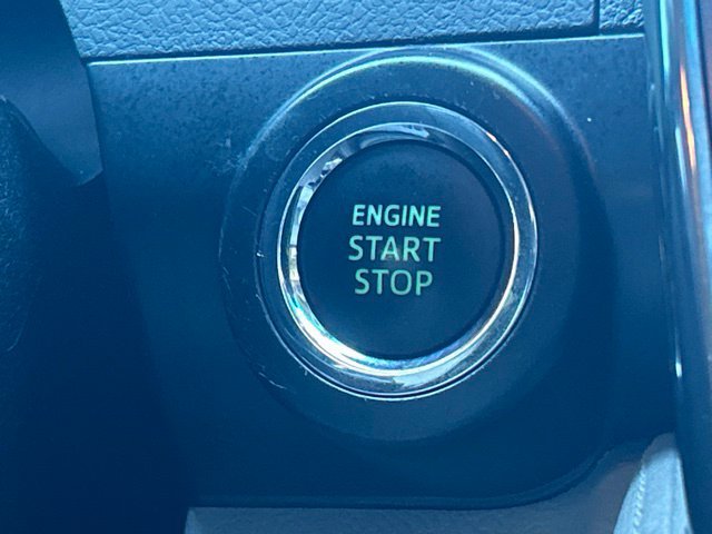 Used 2012 Toyota Camry XLE w/ Leather Pkg FWD image 50