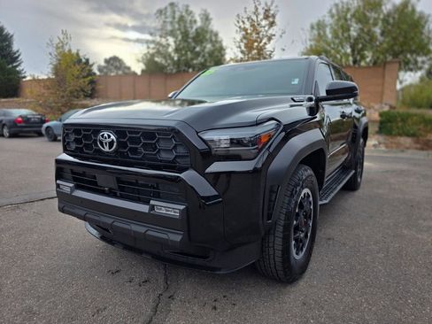 Used 2025 Toyota 4Runner TRD Off-Road image 4