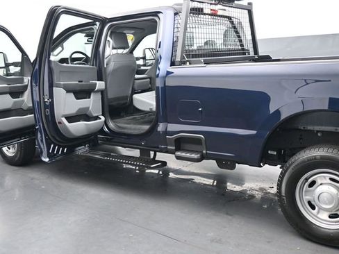 Used 2023 Ford F250 XL AWD/4WD image 18