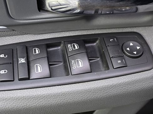 Used 2019 RAM 1500 Warlock w/ Electronics Group AWD/4WD image 22