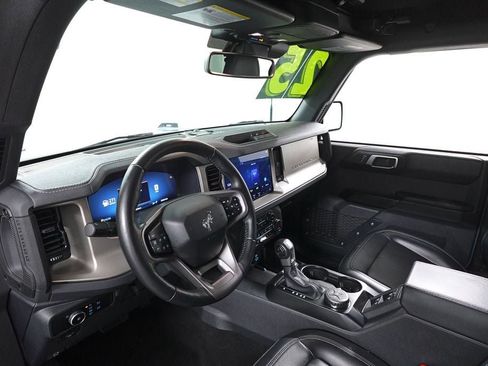 Certified 2025 Ford Bronco Outer Banks image 13
