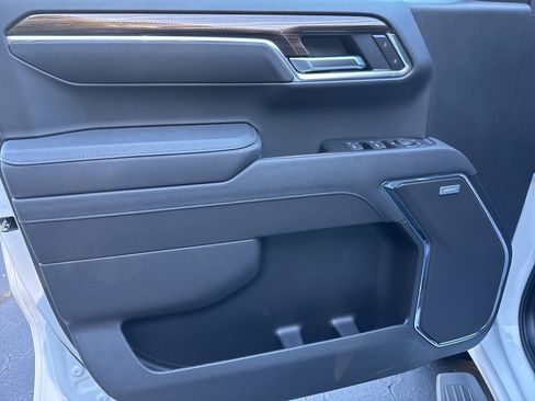 New 2025 Chevrolet Silverado 1500 LT Trail Boss w/ LT Trail Boss Premium Package image 7