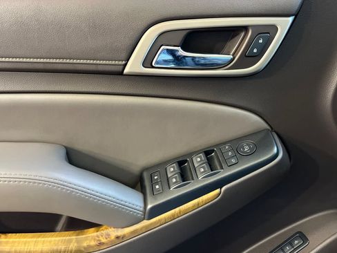 Used 2017 GMC Yukon Denali w/ Open Road Package RWD image 15