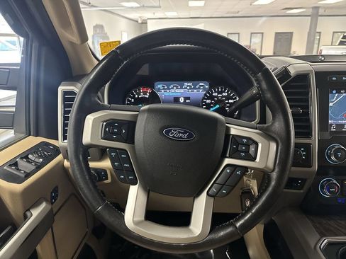 Used 2019 Ford F350 Lariat w/ Chrome Package AWD/4WD image 16