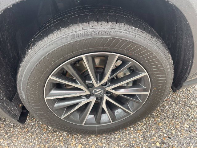Used 2026 Lexus NX 350h FWD w/ Accessory Package (Z2) image 7
