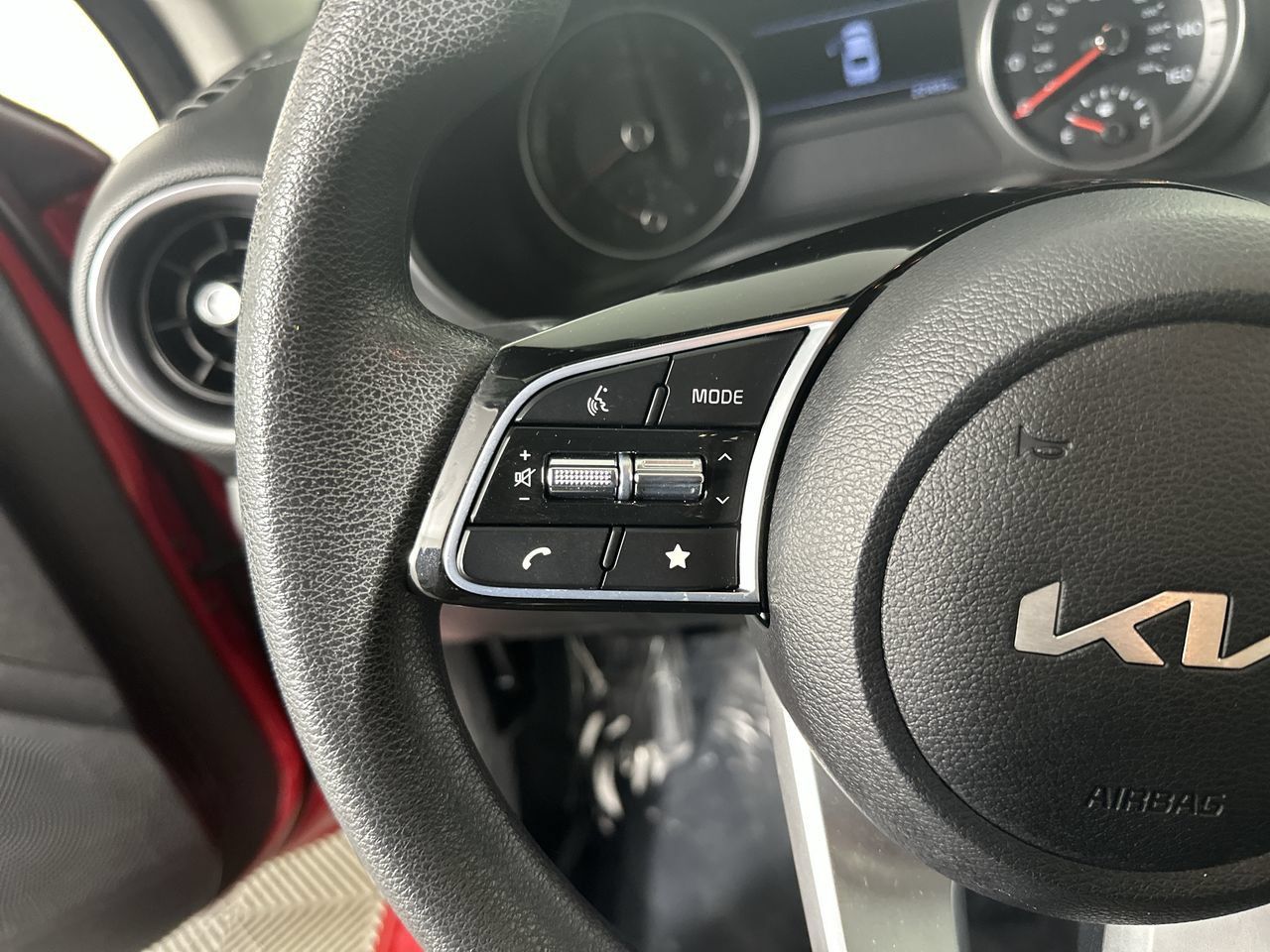 Certified 2023 Kia Forte LXS w/ LXS Technology Package FWD image 6