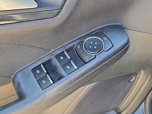 Used 2023 Ford Escape ST-Line FWD image 22