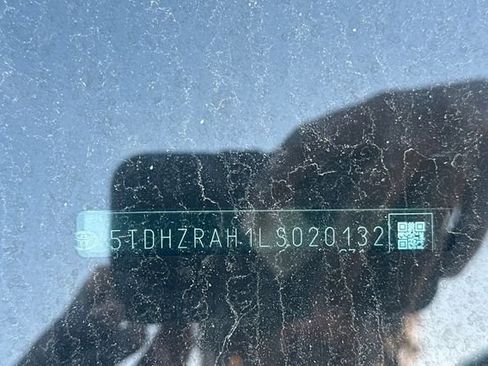 Used 2020 Toyota Highlander XLE image 5