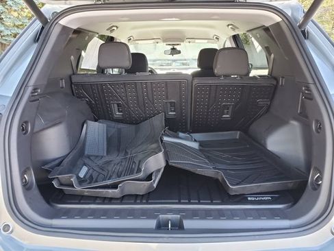 Certified 2023 Chevrolet Equinox LT FWD image 11