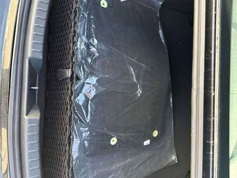 Used 2025 MAZDA MAZDA3 2.5 Turbo Sedan w/Premium Plus image 31