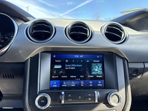 Used 2022 Ford Mustang GT Premium w/ Ford Safe & Smart Package image 17