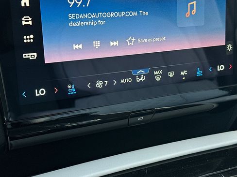 New 2026 Lincoln Navigator L Black Label AWD/4WD image 22