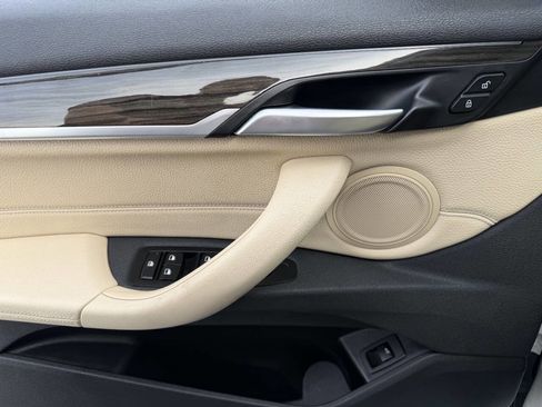 Used 2017 BMW X1 xDrive28i image 22