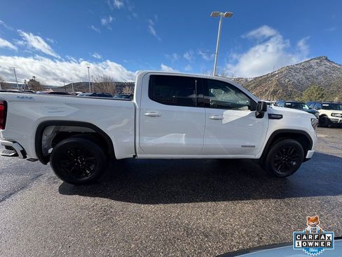 Used 2025 GMC Sierra 1500 Elevation image 10