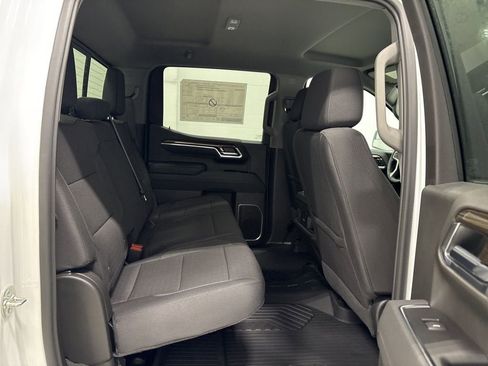 New 2026 Chevrolet Silverado 1500 RST AWD/4WD image 32