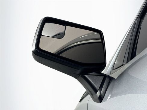 Used 2025 Chevrolet Silverado 1500 Custom Trail Boss w/ LPO, Dark Essentials Package image 5