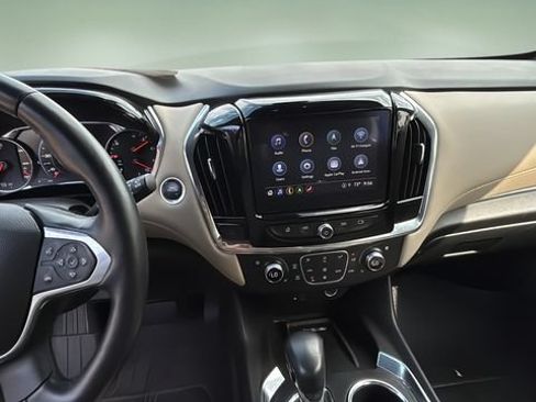 Used 2022 Chevrolet Traverse Premier w/ LPO, Floor Liner Package FWD image 11