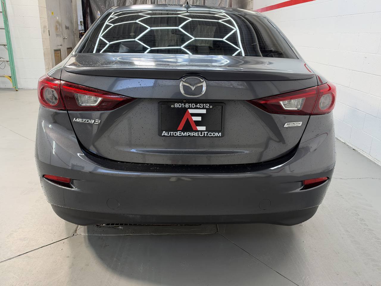 Used 2014 MAZDA MAZDA3 s Grand Touring w/ Technology Package FWD image 8