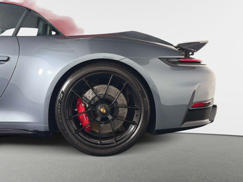 Used 2026 Porsche 911 Carrera GTS w/ Premium Package RWD image 13