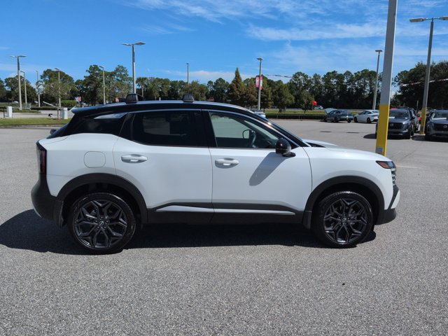 Certified 2026 Nissan Kicks SR FWD image 3