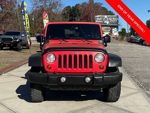 Used 2013 Jeep Wrangler Unlimited Sahara w/ Dual Top Group image 2
