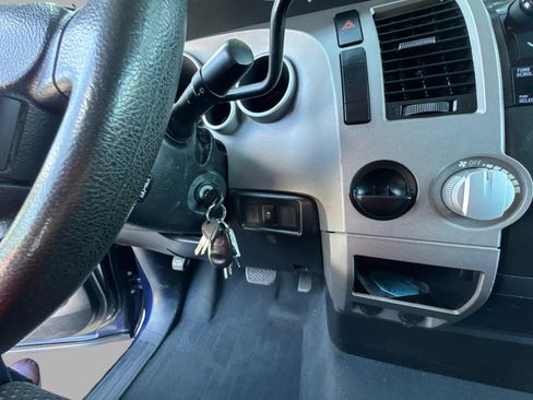 Used 2013 Toyota Tundra 2WD Double Cab w/ Tow Pkg image 30
