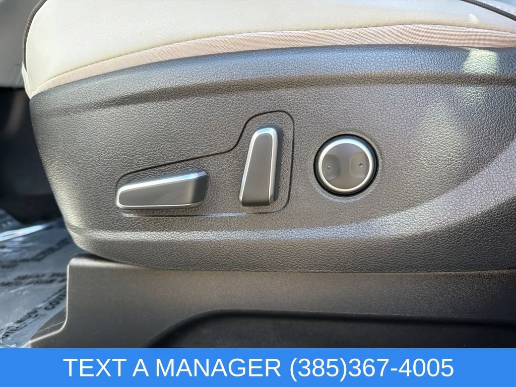 Used 2025 Hyundai Palisade SEL AWD/4WD image 16