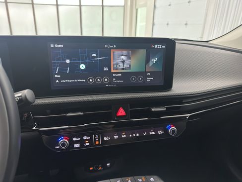 New 2025 Kia EV6 Wind image 28