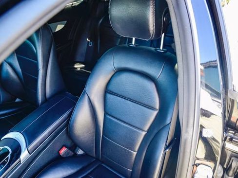 Used 2020 Mercedes-Benz C 300 Sedan image 27