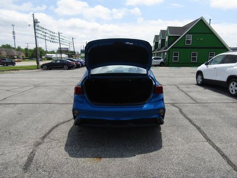 Used 2022 Kia Forte GT-Line w/ GT-Line Premium Package FWD image 7