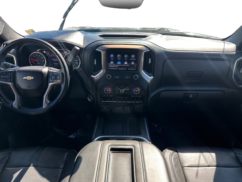 Used 2022 Chevrolet Silverado 2500 High Country w/ Z71 Off-Road Package AWD/4WD image 2