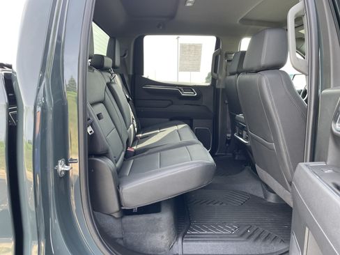 Used 2025 Chevrolet Silverado 1500 LTZ AWD/4WD image 25