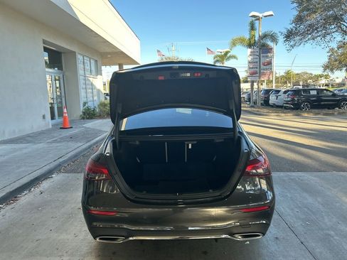 Used 2023 Mercedes-Benz E 350 Sedan w/ Premium Package image 33