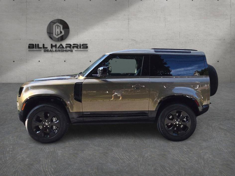 Used 2021 Land Rover Defender 90 X-Dynamic S AWD/4WD image 2