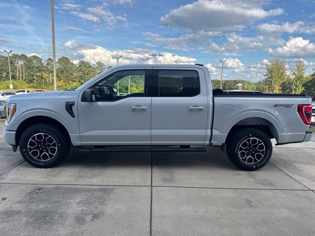 Used 2021 Ford F150 XLT w/ Equipment Group 302A High AWD/4WD image 4