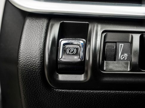 Used 2019 Cadillac XTS Luxury image 27