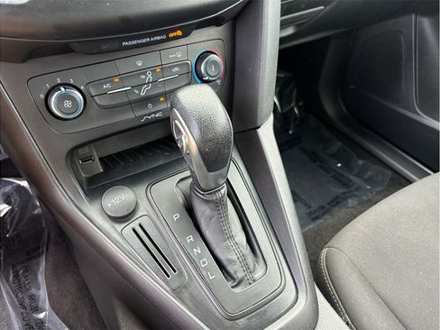 Used 2018 Ford Focus S FWD image 24