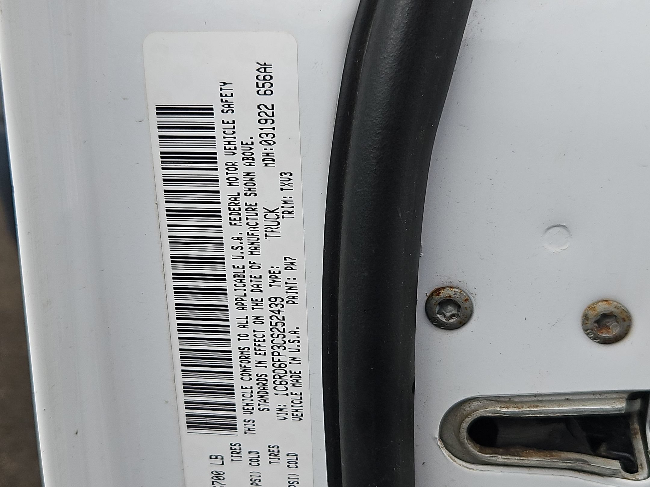 Used 2012 RAM 1500 ST RWD image 29