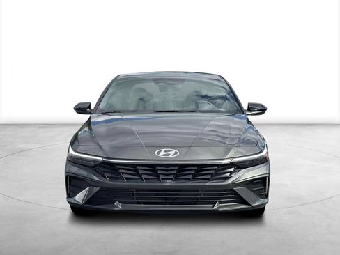 New 2026 Hyundai Elantra Sport image 12
