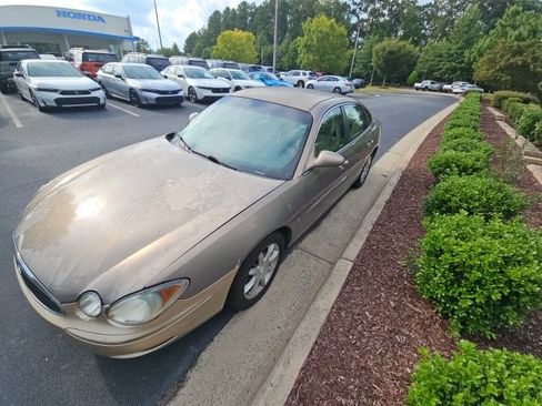 Used 2006 Buick LaCrosse CXS FWD image 3