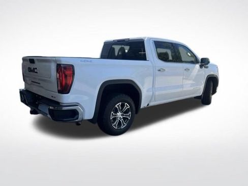 Used 2025 GMC Sierra 1500 SLT AWD/4WD image 3