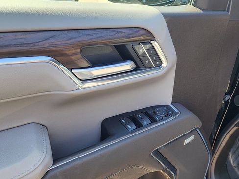 New 2026 GMC Sierra 1500 SLT w/ SLT Premium Plus Package image 15