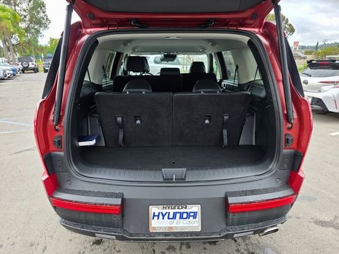 Used 2025 Hyundai Santa Fe SEL image 11