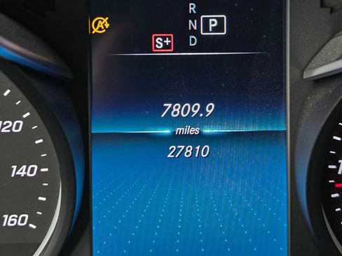 Certified 2022 Mercedes-Benz GLC 300 image 24