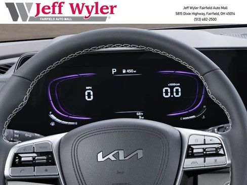 New 2025 Kia Telluride S image 22