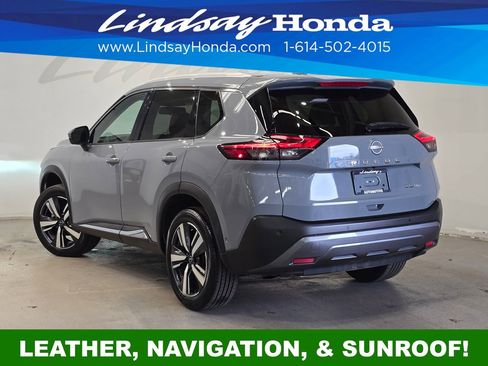 Used 2023 Nissan Rogue SL w/ SL Premium Package image 4