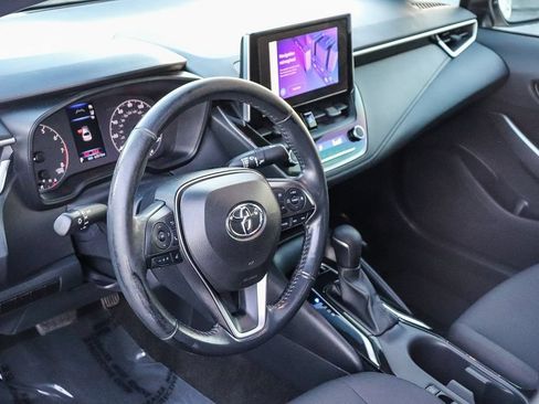 Used 2023 Toyota Corolla SE w/ SE Premium Package FWD image 24