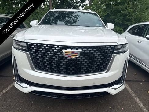 Used 2023 Cadillac Escalade Premium Luxury w/ LPO, Illumination Package AWD/4WD image 8