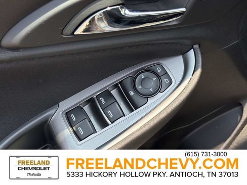 Used 2024 Chevrolet Malibu LT FWD image 21